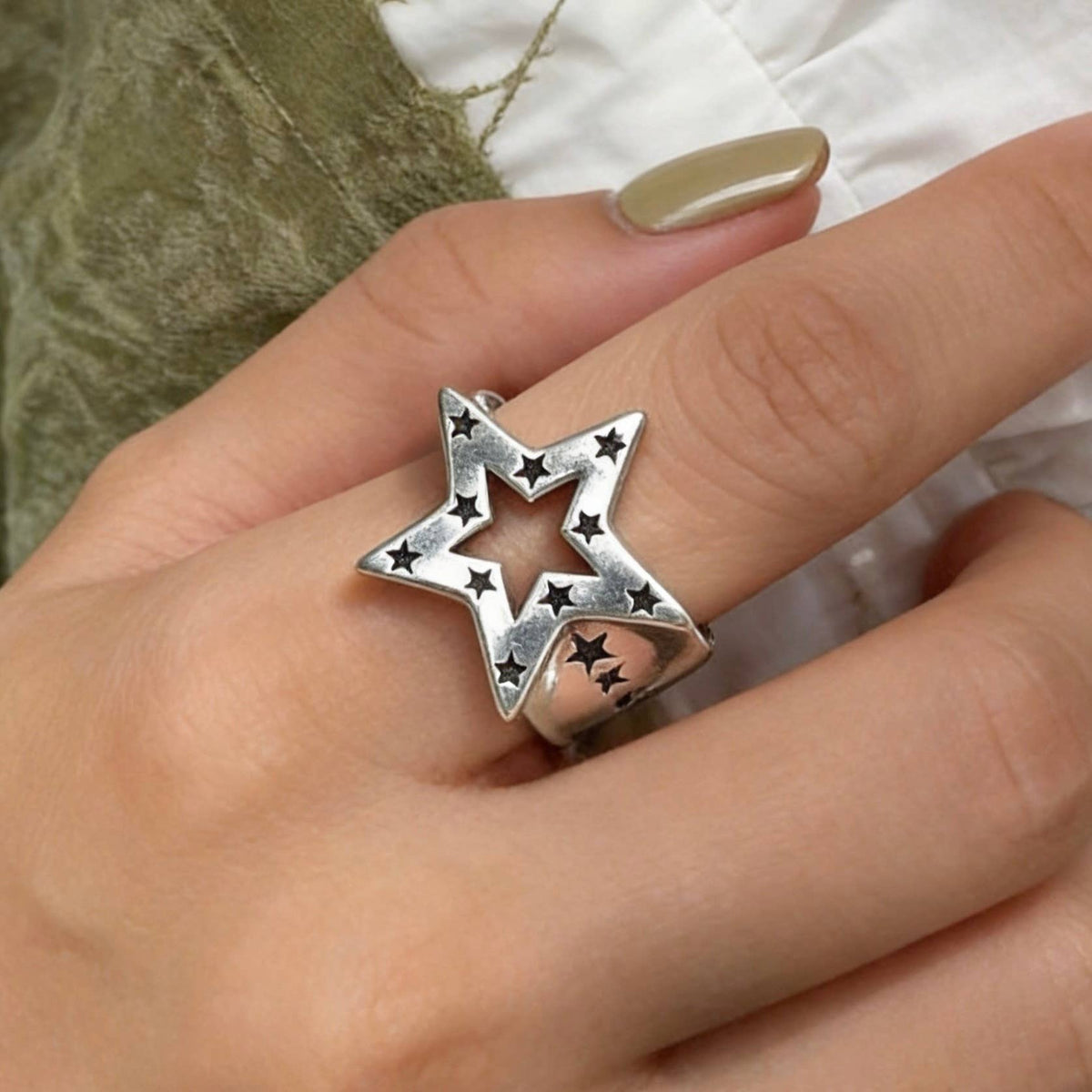 Silver Vintage Star Statement Ring