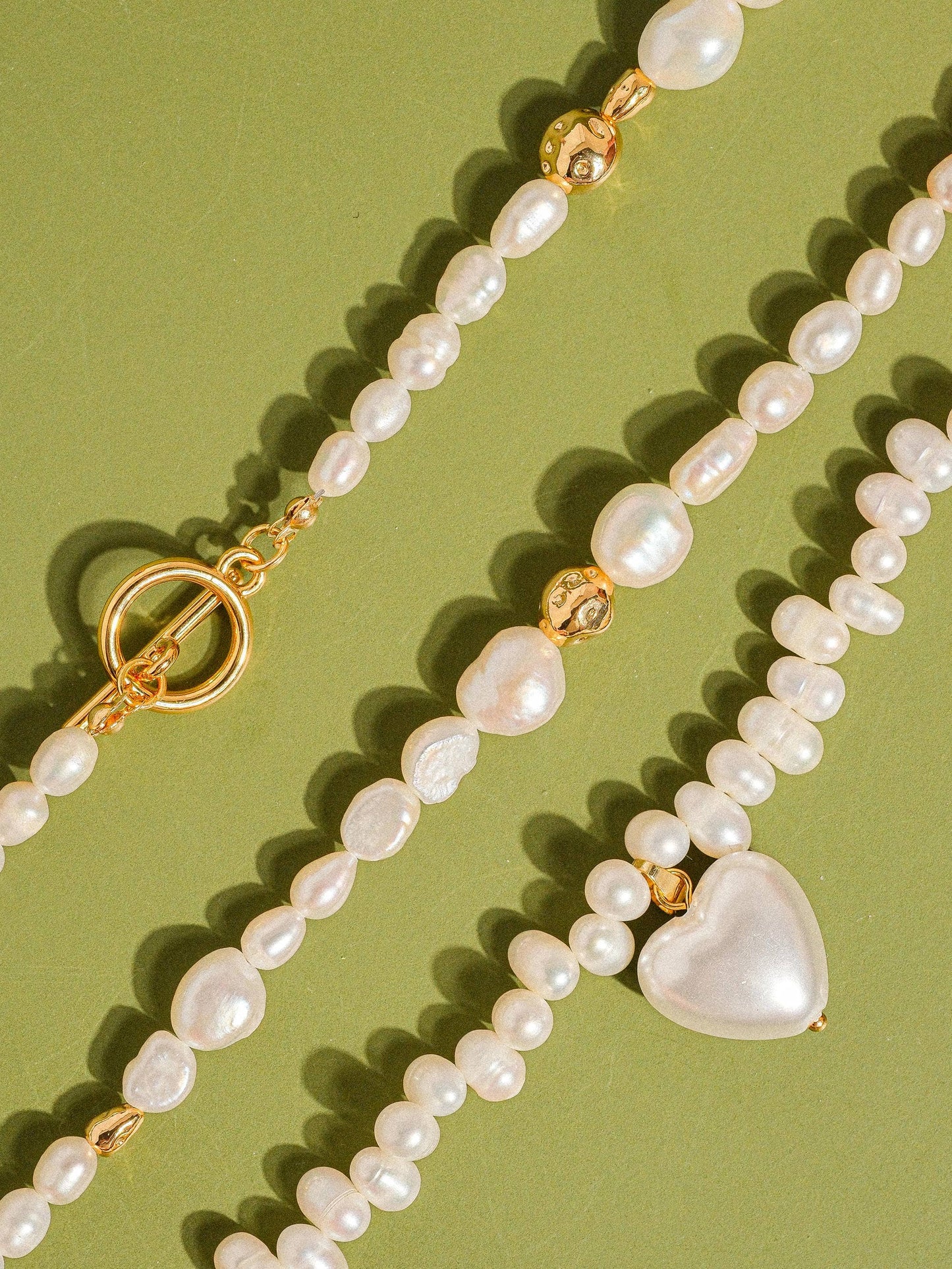 Pearl Heart Choker