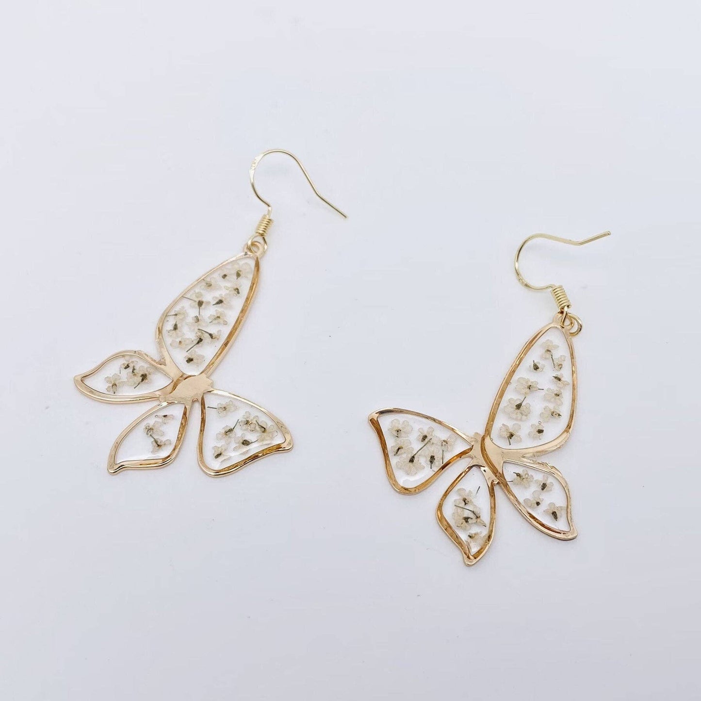 Queen Anne's Lace ButterflyFlower Earrings