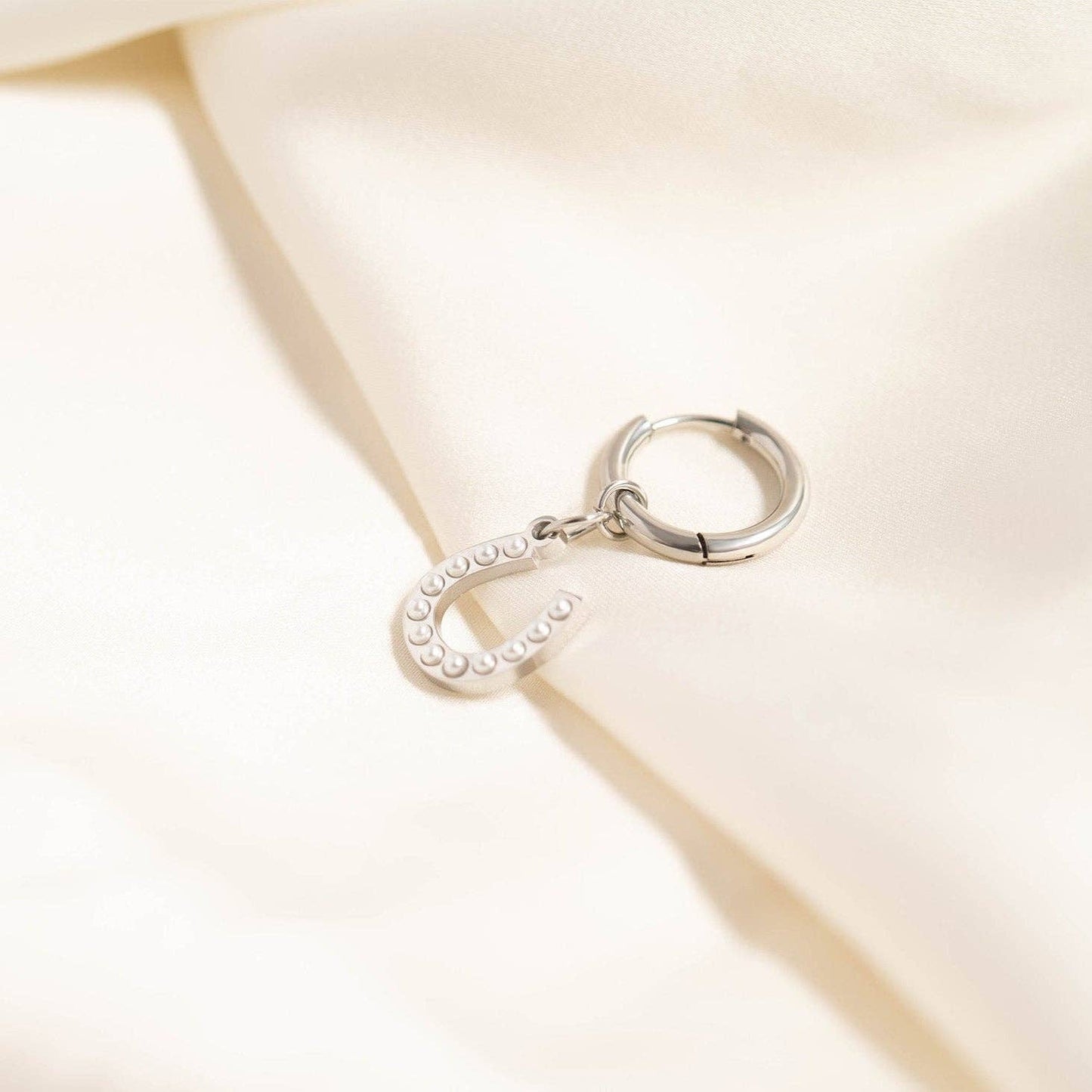 Pearl Beaded Horseshoe Charm