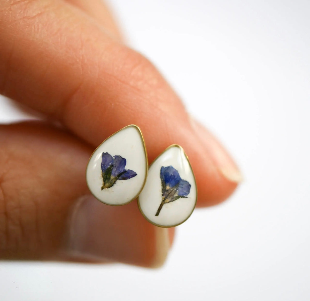 Forget-Me-Not Teardrop Studs