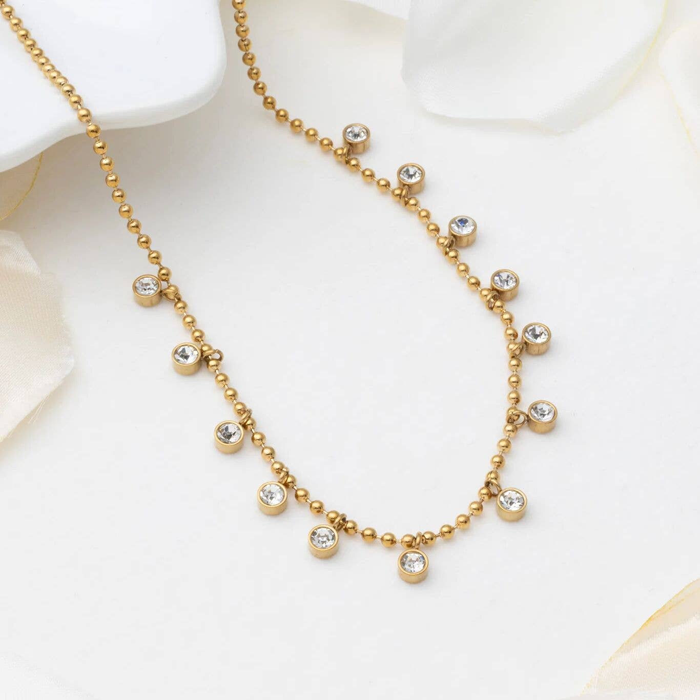 Stone Dangle Necklace