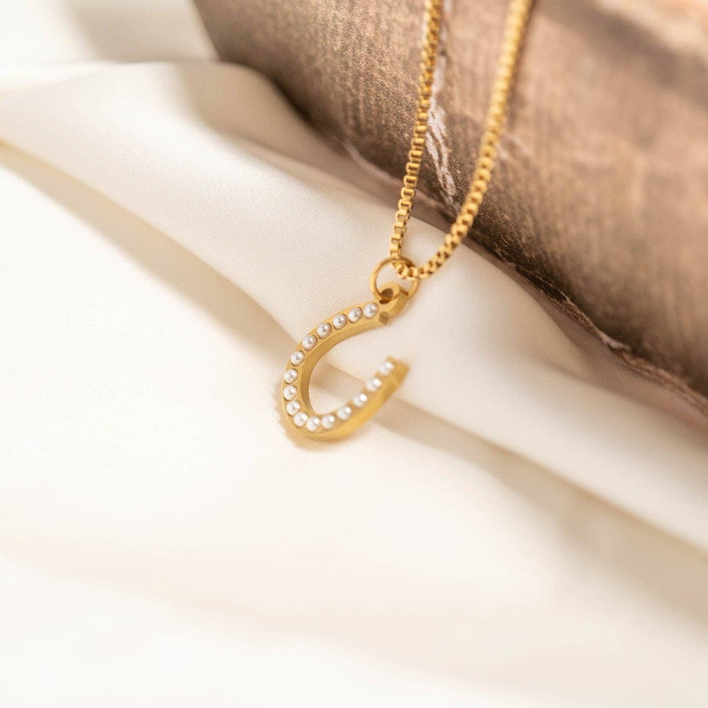 Pearl Beaded Horseshoe Charm