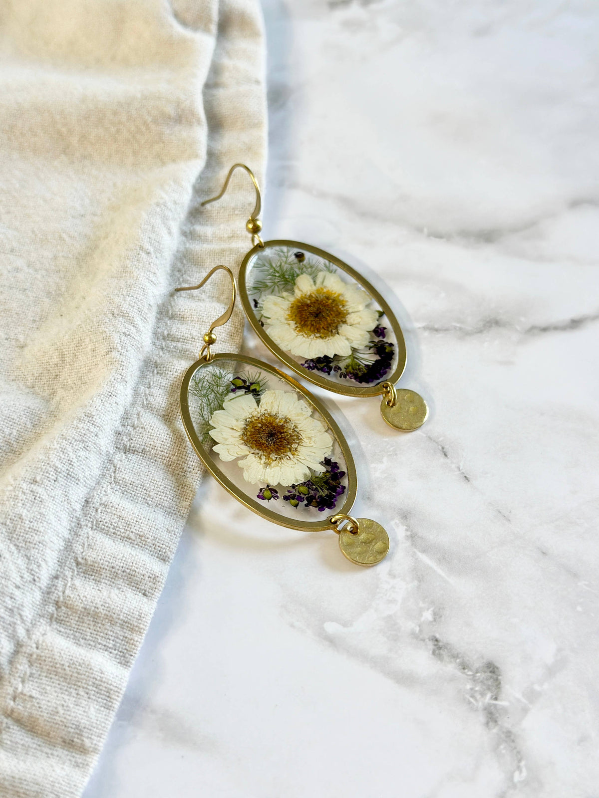 Feverfew, Alyssum, & Asparagus Fern | Brass Jewelry